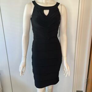 WHITE HOUSE BLACK MARKET Dress Women 0 Black Sleeveless Pleated
